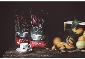 Caffè-Karalis-rossa-in-grani-100%-Arabica 